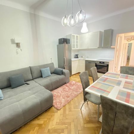 شقة Boem 2 Sibiu Old Town المظهر الخارجي الصورة